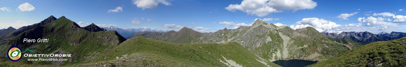 84 Dal Montebello ampio panorama dal Corno Stella al Monte Toro.jpg